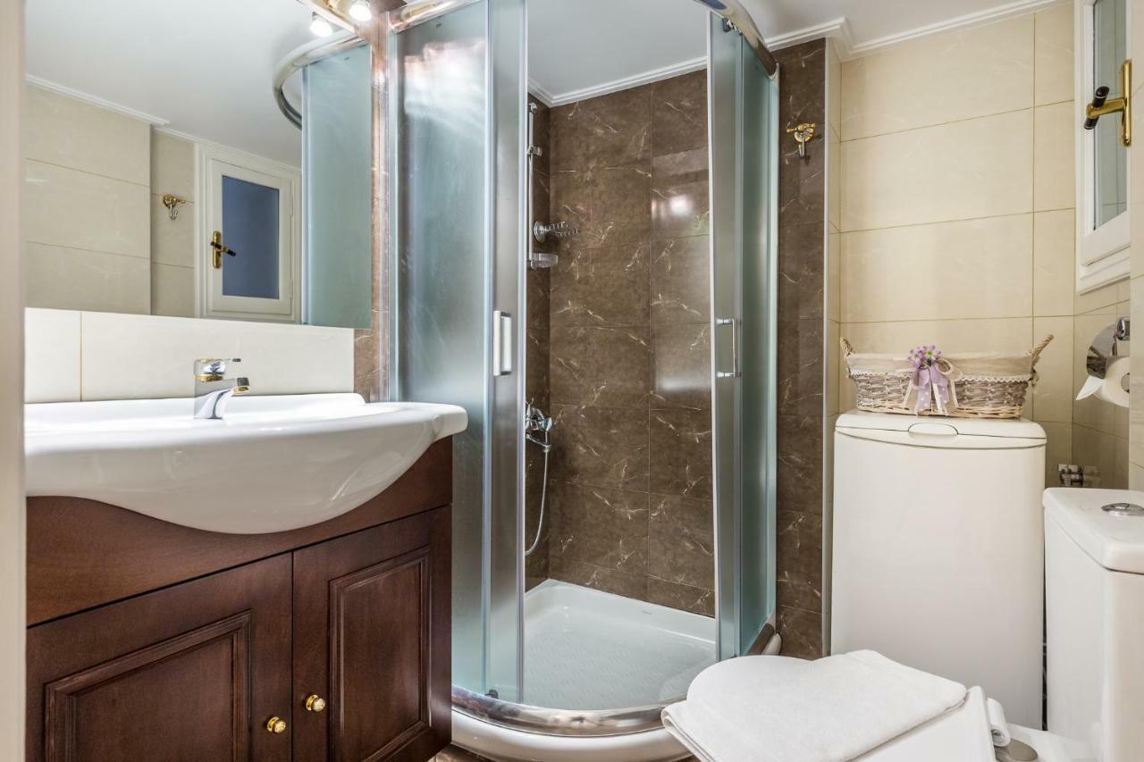 Chic Flat In Kolonaki Next To American Embassy Athene Buitenkant foto